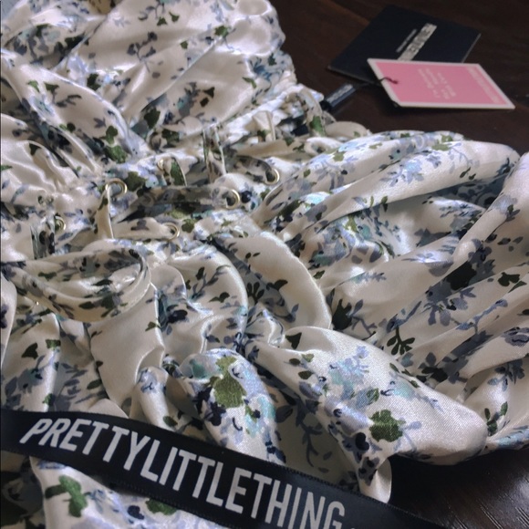 WHITE FLORAL SATIN RUCHED BARDOT BODYCON DRESS - Picture 3 of 3